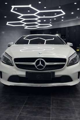 MERCEDES-BENZ-A 200-2016