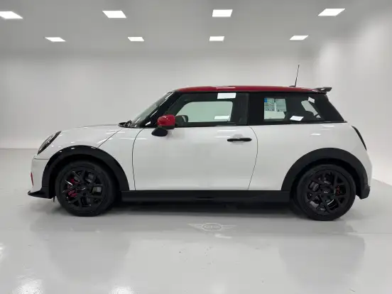 MINI-COOPER-2.0 16V TWINPOWER GASOLINA JOHN COOPER WORKS 2P STEPTRONIC MINI-COOPER-2025