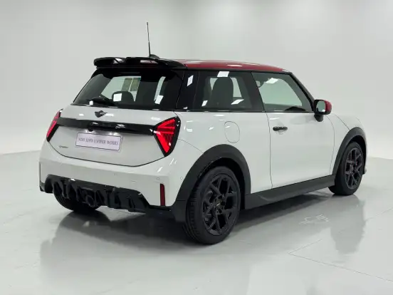 MINI-COOPER-2.0 16V TWINPOWER GASOLINA JOHN COOPER WORKS 2P STEPTRONIC MINI-COOPER-2025