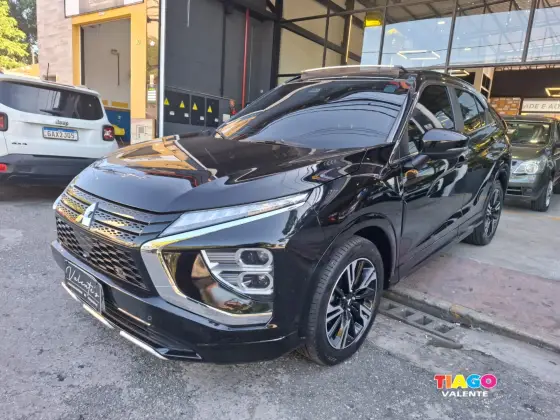 MITSUBISHI ECLIPSE CROSS 1.5 MIVEC TURBO GASOLINA HPE-S S-AWC SPORT CVT MITSUBISHI ECLIPSE CROSS 1.5 MIVEC TURBO GASOLINA HPE-S S-AWC SPORT CVT