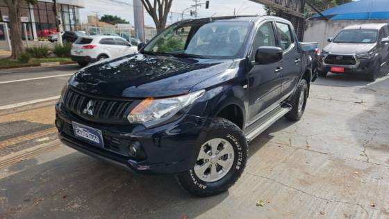 MITSUBISHI L200 TRITON 2.4 16V TURBO DIESEL SPORT GLX CD 4P 4X4 MANUAL
