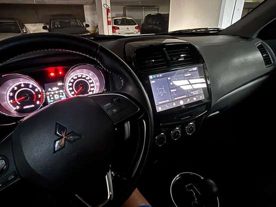 MITSUBISHI-OUTLANDER-2.0 MIVEC GASOLINA HPE AUTOMÁTICO MITSUBISHI-OUTLANDER-2021