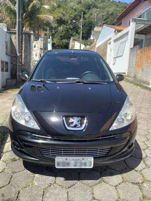 PEUGEOT-207-2012