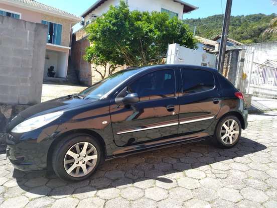 PEUGEOT-207-1.4 XR SPORT 8V FLEX 4P MANUAL PEUGEOT-207-2012