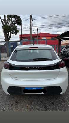 PEUGEOT-208-2022