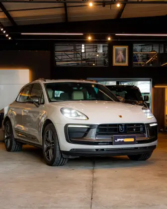 PORSCHE MACAN 2.0 TURBO GASOLINA T PDK PORSCHE MACAN 2.0 TURBO GASOLINA T PDK