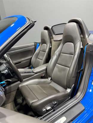 PORSCHE-718-2023