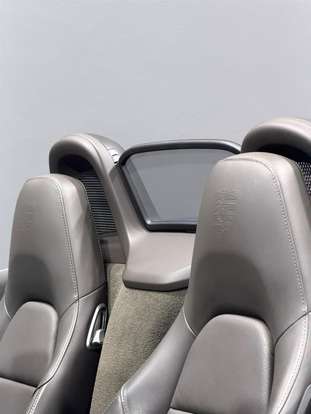 PORSCHE-718-2023