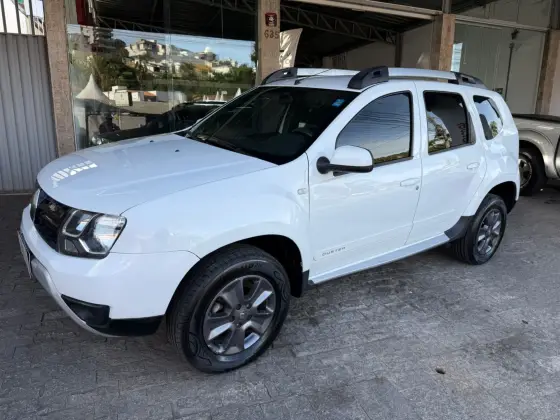 RENAULT DUSTER 1.6 16V SCE FLEX DYNAMIQUE MANUAL