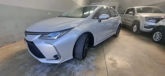TOYOTA COROLLA 1.8 VVT-I HYBRID FLEX ALTIS PREMIUM CVT TOYOTA COROLLA 1.8 VVT-I HYBRID FLEX ALTIS PREMIUM CVT