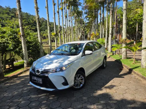 TOYOTA YARIS 1.5 16V FLEX SEDAN XS MULTIDRIVE