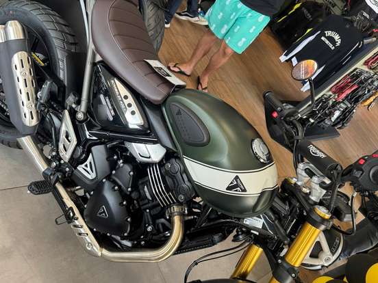 TRIUMPH-SCRAMBLER 400 X TRIUMPH-SCRAMBLER 400 X-2025