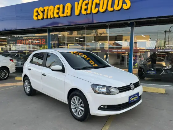 VOLKSWAGEN GOL 1.6 MI COMFORTLINE 8V FLEX 4P MANUAL VOLKSWAGEN GOL 1.6 MI COMFORTLINE 8V FLEX 4P MANUAL