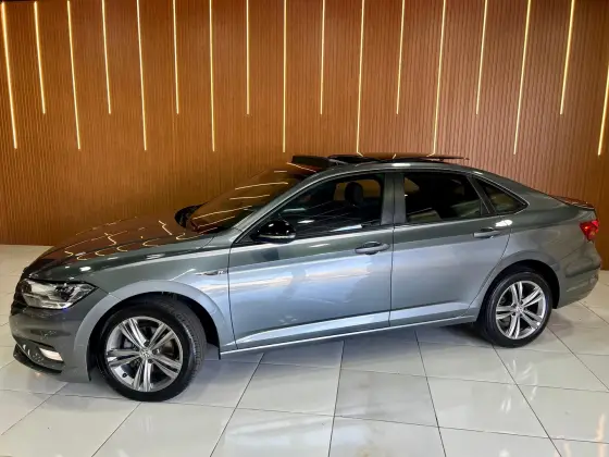 VOLKSWAGEN JETTA 1.4 250 TSI TOTAL FLEX R-LINE TIPTRONIC