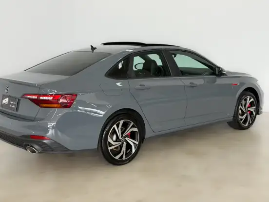 VOLKSWAGEN-JETTA-2024