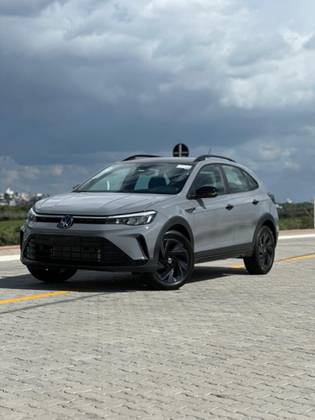 VOLKSWAGEN NIVUS 1.0 200 TSI TOTAL FLEX HIGHLINE AUTOMÁTICO
