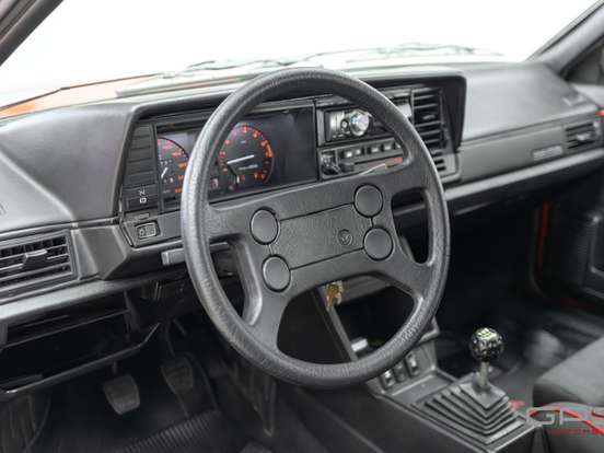 VOLKSWAGEN-QUANTUM-2.0 SPORT 8V ÁLCOOL 4P MANUAL VOLKSWAGEN-QUANTUM-1990