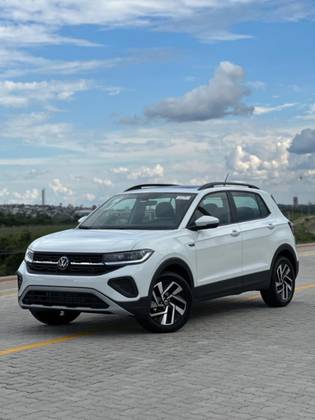 VOLKSWAGEN T-CROSS 1.0 200 TSI TOTAL FLEX COMFORTLINE AUTOMÁTICO