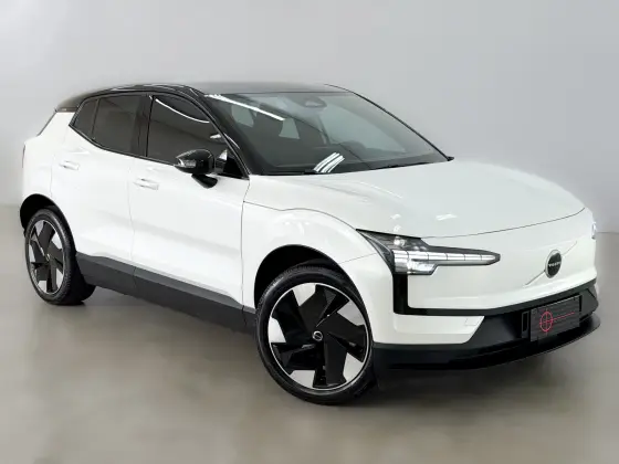VOLVO EX30 69 KW ELÉTRICO PLUS