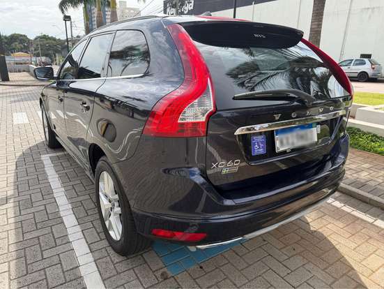 VOLVO-XC60-2.0 T5 MOMENTUM GASOLINA 4P AUTOMÁTICO VOLVO-XC60-2016