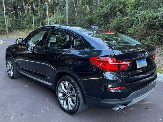 BMW-X4-2.0 28I X LINE 4X4 16V TURBO GASOLINA 4P AUTOMÁTICO BMW-X4-2017