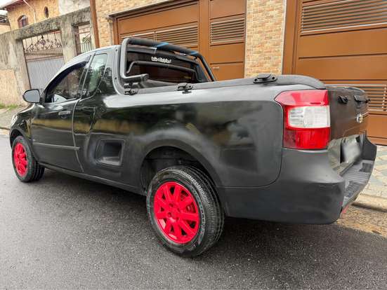 CHEVROLET-MONTANA-2010