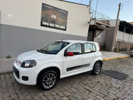 FIAT UNO 1.4 EVO SPORTING 8V FLEX 4P MANUAL