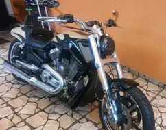 HARLEY-DAVIDSON V-ROD MUSCLE HARLEY-DAVIDSON V-ROD MUSCLE