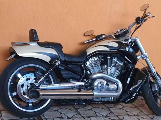 HARLEY-DAVIDSON-V-ROD MUSCLE HARLEY-DAVIDSON-V-ROD MUSCLE-2015