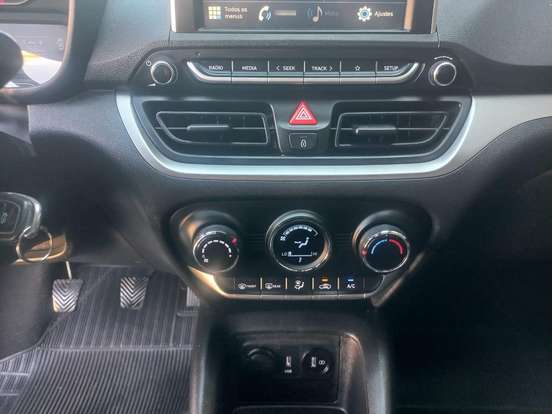 HYUNDAI-HB20-2020