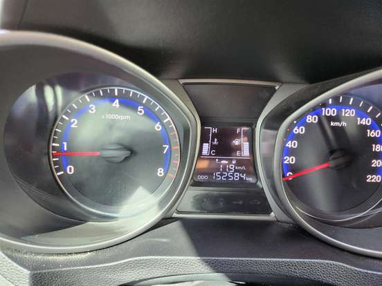 HYUNDAI-HB20X-1.6 16V STYLE FLEX 4P MANUAL HYUNDAI-HB20X-2013