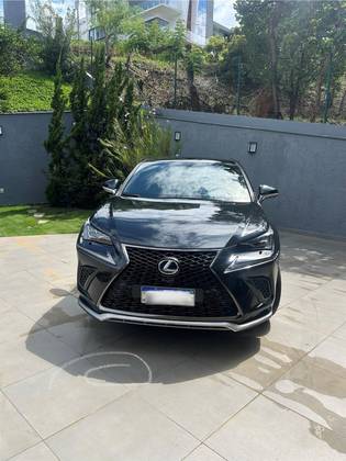 LEXUS NX 300 2.0 16V VVT-i TURBO GASOLINA F-SPORT 6A/T AWD