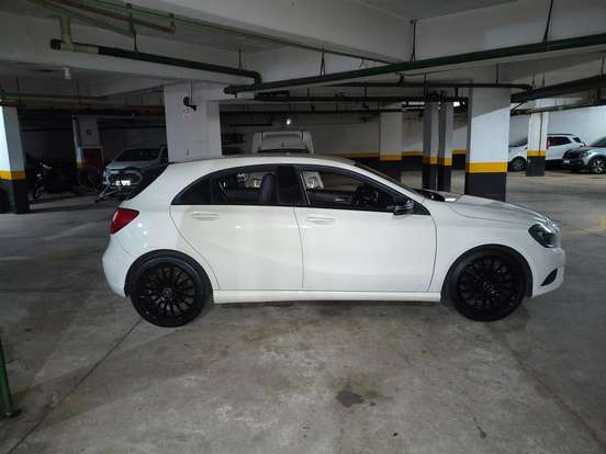 MERCEDES-BENZ-CLASSE A-1.6 200 TURBO STYLE GASOLINA 4P AUTOMATIZADO MERCEDES-BENZ-CLASSE A-2013