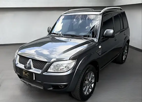 MITSUBISHI PAJERO TR4 2.0 4X2 16V 140CV FLEX 4P AUTOMÁTICO