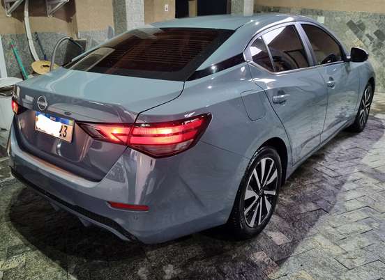NISSAN-SENTRA-2024