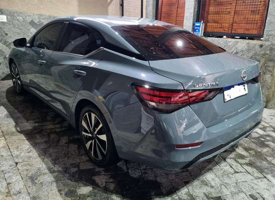 NISSAN-SENTRA-2024