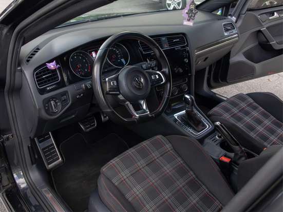 VOLKSWAGEN-GOLF-2.0 TSI GTI 16V TURBO GASOLINA 4P AUTOMÁTICO VOLKSWAGEN-GOLF-2015