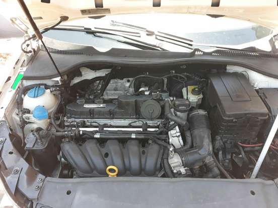 VOLKSWAGEN-JETTA-2.5 I VARIANT 20V 170CV GASOLINA 4P TIPTRONIC VOLKSWAGEN-JETTA-2011
