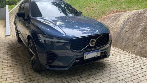 VOLVO XC60 2.0 T8 RECHARGE ULTIMATE DARK AWD GEARTRONIC