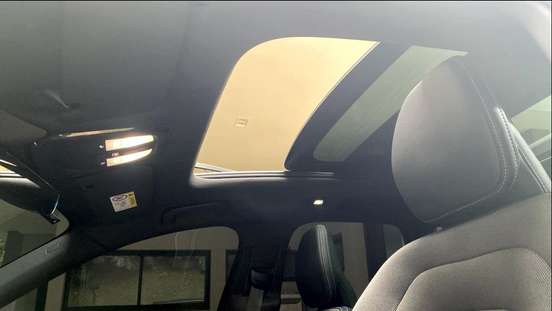 VOLVO-XC60-2023
