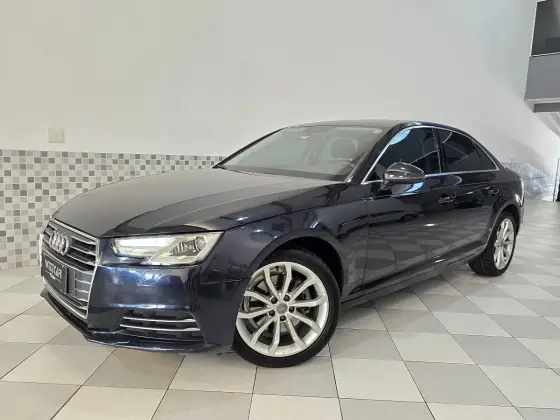 AUDI A4 2.0 TFSI AMBIENTE GASOLINA 4P S TRONIC