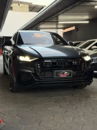 AUDI Q8 3.0 TFSI GASOLINA PERFORMANCE QUATTRO TIPTRONIC AUDI Q8 3.0 TFSI GASOLINA PERFORMANCE QUATTRO TIPTRONIC