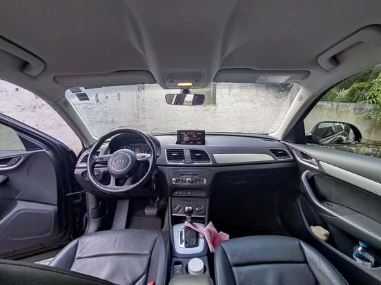 AUDI-Q3-2017