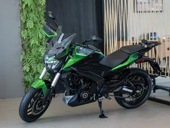 BAJAJ DOMINAR 400 