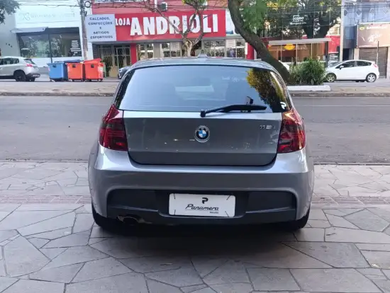 BMW-118i-2012