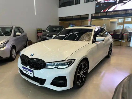 BMW 320i 2.0 16V TURBO FLEX M SPORT AUTOMÁTICO BMW 320i 2.0 16V TURBO FLEX M SPORT AUTOMÁTICO