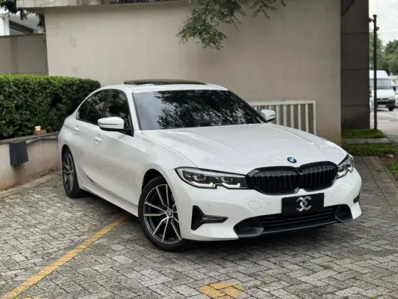 BMW 320i 2.0 16V TURBO GASOLINA SPORT GP AUTOMÁTICO BMW 320i 2.0 16V TURBO GASOLINA SPORT GP AUTOMÁTICO