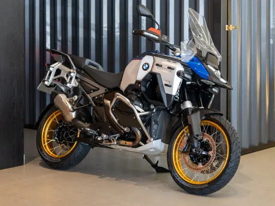 BMW R 1300 GS ADVENTURE TROPHY 