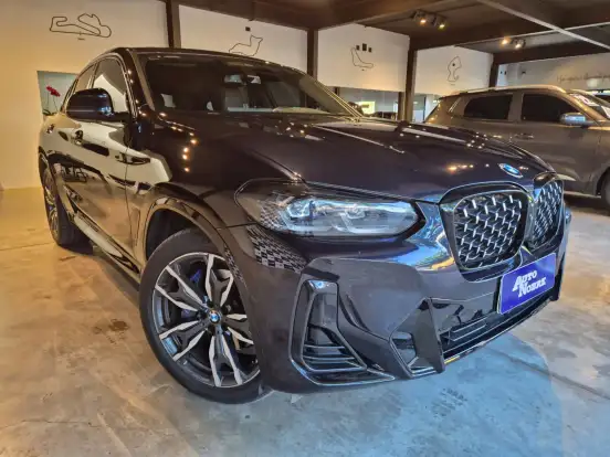 BMW-X4-2023