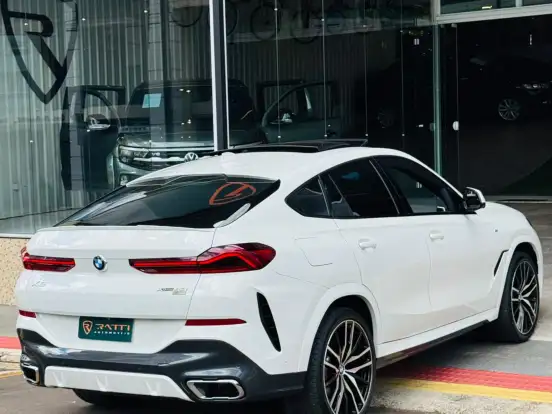 BMW-X6-3.0 TWINPOWER GASOLINA XDRIVE40I M SPORT AUTOMÁTICO BMW-X6-2022